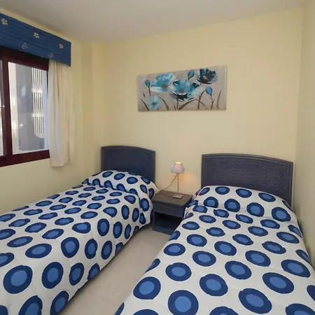 Topacio 4 Beach Appartement *